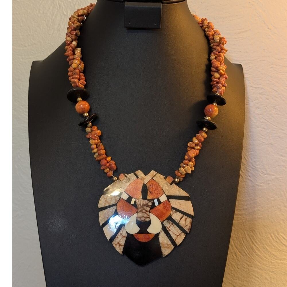 Rare Vintage 1970s Lee Sands Apple Coral Inlay Handcrafted Lion Pendant Necklace